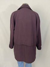 Load image into Gallery viewer, Club Casual jacket: Size 14
