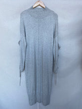 Load image into Gallery viewer, Decjuba dress: Size M
