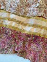 Load image into Gallery viewer, Wrap skirt: Free size
