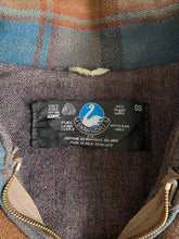 Load image into Gallery viewer, Swanndri jacket: Size XL
