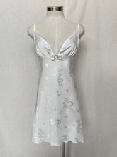 Load image into Gallery viewer, Ahu dress: Size L
