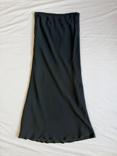 Load image into Gallery viewer, Cachet skirt: Size 12

