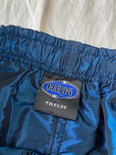 Lade das Bild in den Galerie-Viewer, HBK skirt: Size 12
