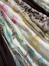 Load image into Gallery viewer, Guava skirt: Size 10
