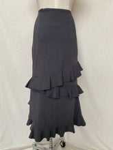 Load image into Gallery viewer, Kooky skirt: Size 10
