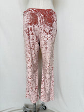 Cargar imagen en el visor de la galería, Victoria’s Secret pants: Size XS
