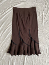 Load image into Gallery viewer, Cachet skirt: Size 14
