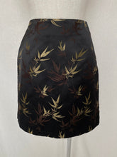 Load image into Gallery viewer, Moda Intl skirt: Size 10
