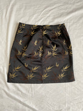 Load image into Gallery viewer, Moda Intl skirt: Size 10
