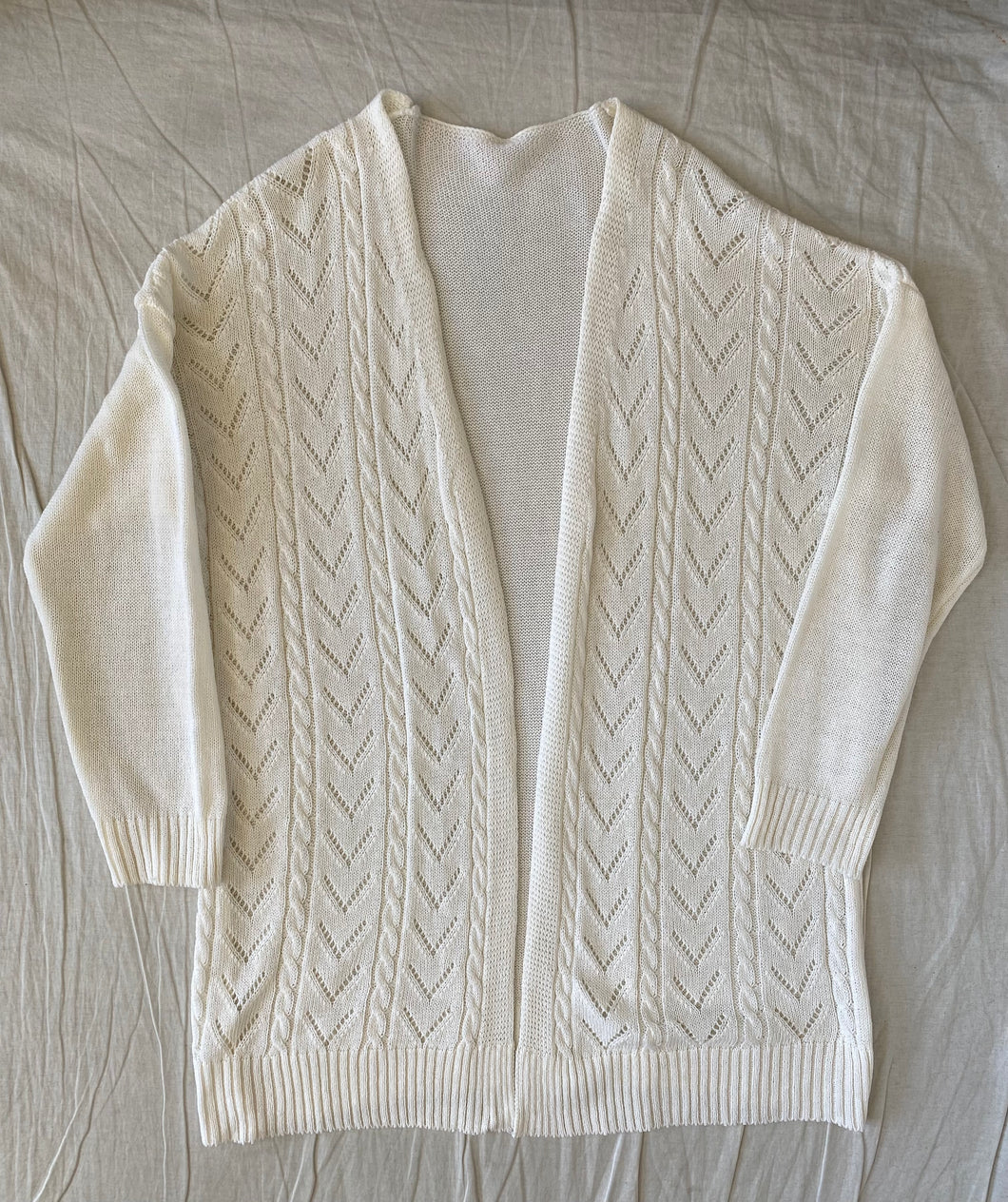 Vintage cardigan: Size 14