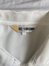 Load image into Gallery viewer, Ke-Sunshine shirt: Size XL
