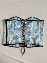 Load image into Gallery viewer, Sweet Temptations corset: Size 20
