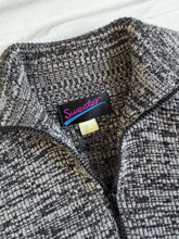 Load image into Gallery viewer, Sweater top: Size S
