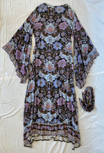 Lade das Bild in den Galerie-Viewer, Nine Lives Bazaar dress: Size 10
