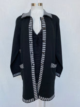 Load image into Gallery viewer, Viola cardigan: Size L
