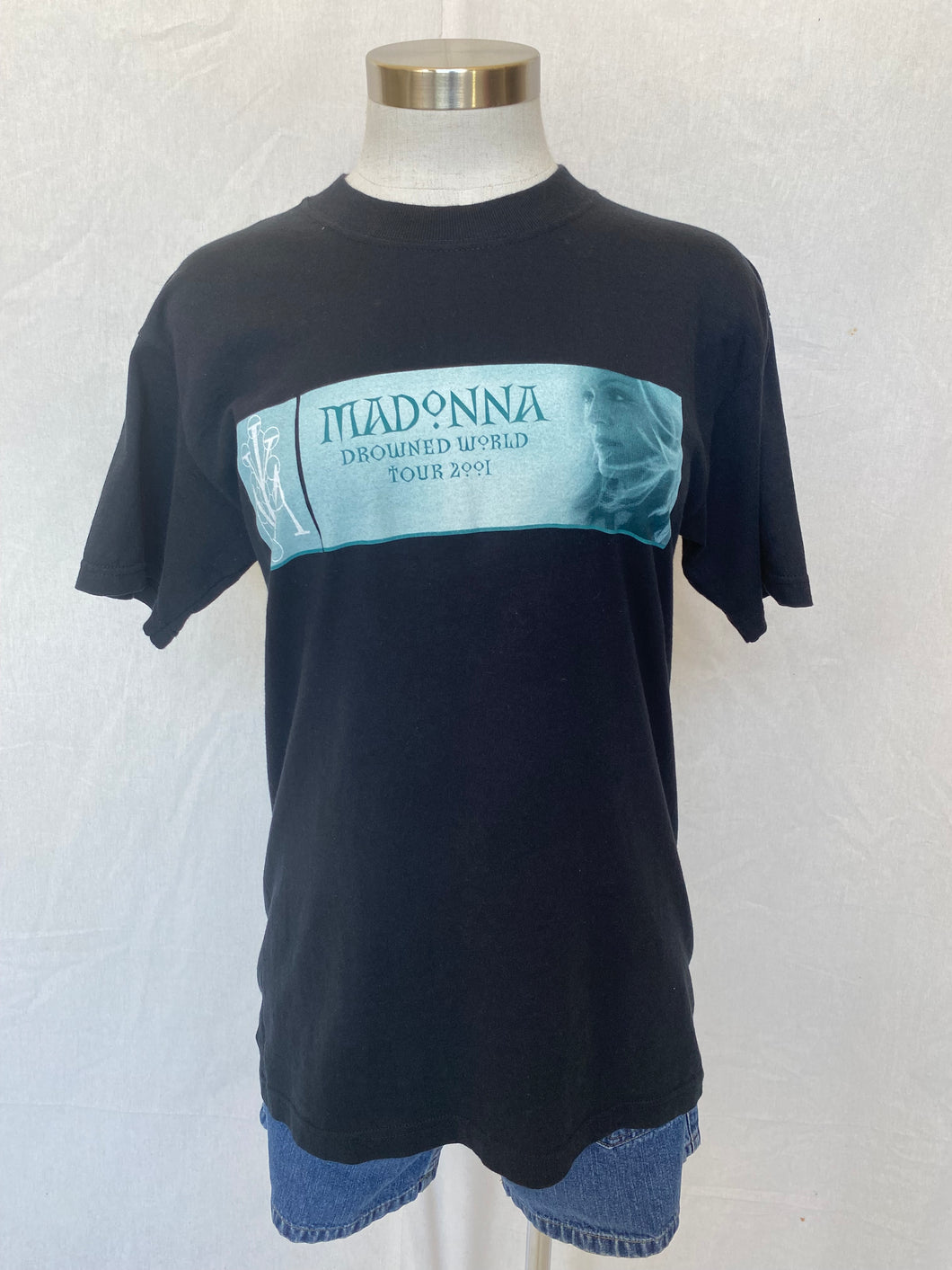 Madonna t-shirt: Size S