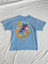 Load image into Gallery viewer, Disney Parks t-shirt: Size M
