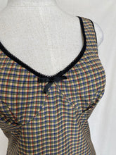 Load image into Gallery viewer, Romwe dress: Size M
