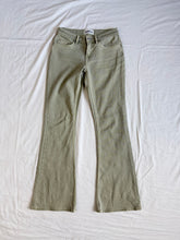 Lade das Bild in den Galerie-Viewer, Riders by Lee jeans: Size 6
