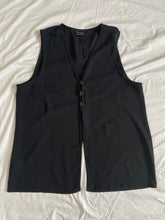 Load image into Gallery viewer, Impressions vest: Size 16
