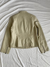 Load image into Gallery viewer, Capture leather jacket: Size 16
