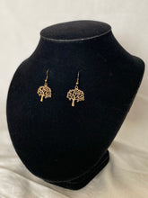 Load image into Gallery viewer, Tree earrings

