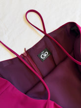 Lade das Bild in den Galerie-Viewer, Go dress: Size 10
