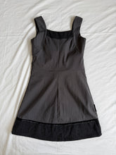 Load image into Gallery viewer, Scintilla dress: Size XS
