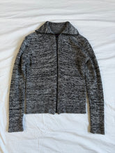 Load image into Gallery viewer, Sweater top: Size S
