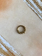 将图片加载到图库查看器，Gold septum ring
