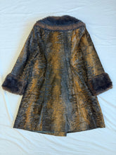 Load image into Gallery viewer, Alexon coat: Size L
