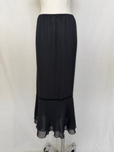 Cargar imagen en el visor de la galería, The Ascot Collection skirt: Size 18
