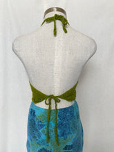 Load image into Gallery viewer, Crochet crop top: Free Size
