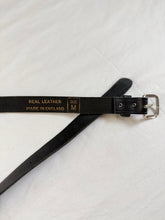 Lade das Bild in den Galerie-Viewer, Leather belt: Size M
