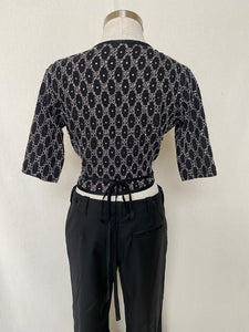 DV8 top: Size 12