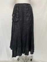 Load image into Gallery viewer, Le Mirage skirt: Size 12
