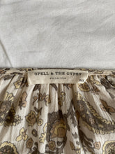 Load image into Gallery viewer, Spell &amp; The Gypsy blouse: Size XXS
