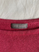 Load image into Gallery viewer, Ann Taylor poncho: Size S
