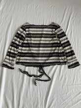 Load image into Gallery viewer, Y2K shawl: Size M
