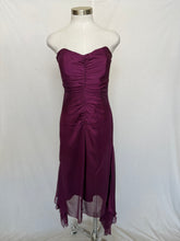 Load image into Gallery viewer, Charas dress: Size 12
