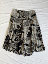 Cargar imagen en el visor de la galería, City skirt: Size 14
