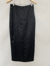 将图片加载到图库查看器，Shanice skirt: Size L
