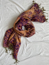 Load image into Gallery viewer, Pashmina scarf
