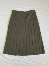 Load image into Gallery viewer, Sirocco skirt: Size 12
