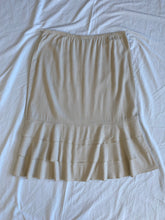Load image into Gallery viewer, Twin Rivers skirt: Size 18
