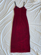 Load image into Gallery viewer, Handmade gown: Size 8
