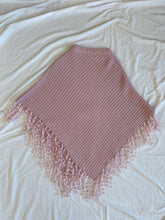 Cargar imagen en el visor de la galería, Classic Plus poncho: Free size
