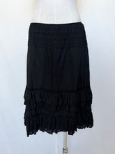 Load image into Gallery viewer, Esprit skirt: Size 12
