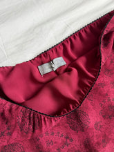 Cargar imagen en el visor de la galería, Jacqui-E skirt: Size 14
