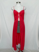 Cargar imagen en el visor de la galería, Intrigue gown: Size 14
